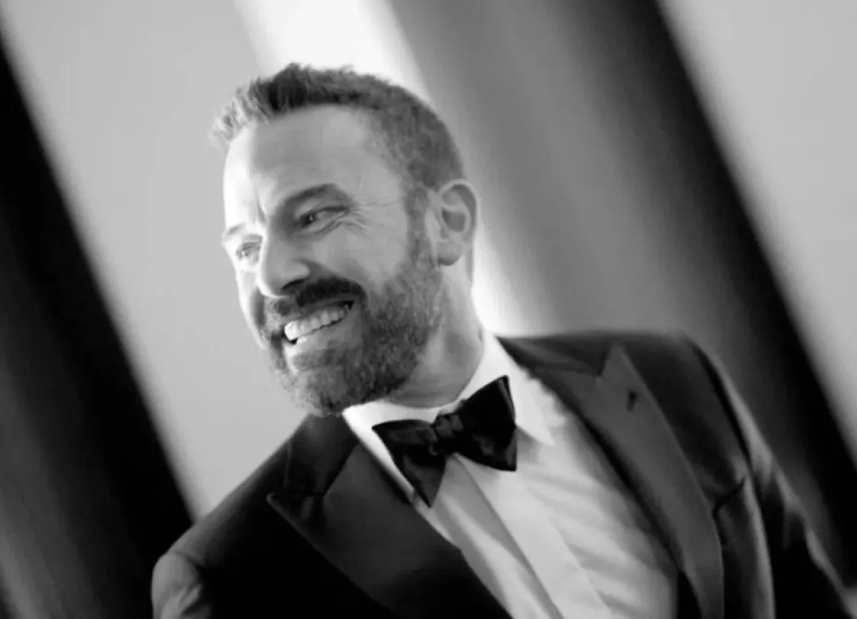 بن أفليك يحضر حفل توزيع جوائز جولدن جلوب السنوي الـ81 في بيفرلي هيلز، كاليفورنيا (Ben Affleck attends the 81st Annual Golden Globe Awards in Beverly Hills, California). مصدر الصورة: Matt Winkelmeyer/Getty Images/AFP