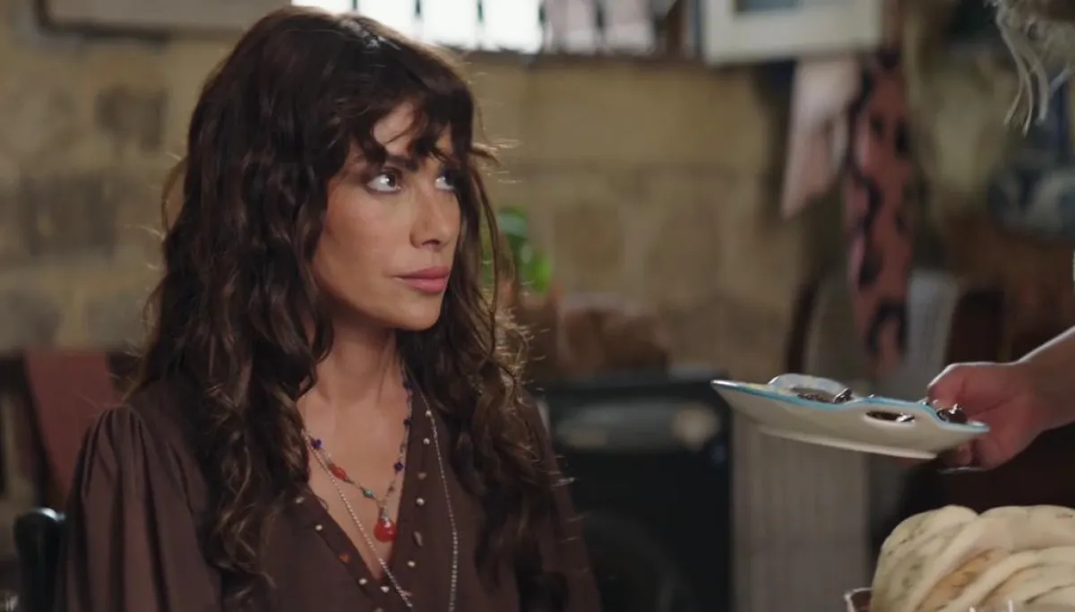 صبا مبارك - الصورة من المركز الإعلامي لمسلسل 220 يوم