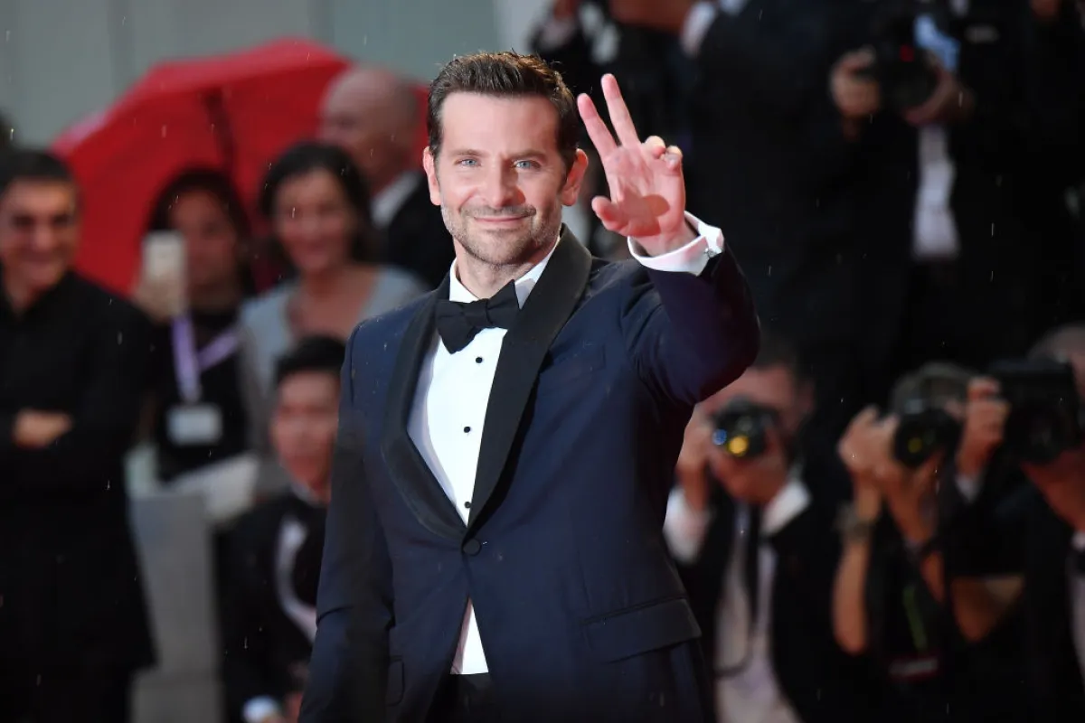 النجم برادلي كوبر Bradley Cooper في مهرجان فينيسيا السينمائي 2018- (مصدر الصورة  Jacopo Raule/FilmMagic)