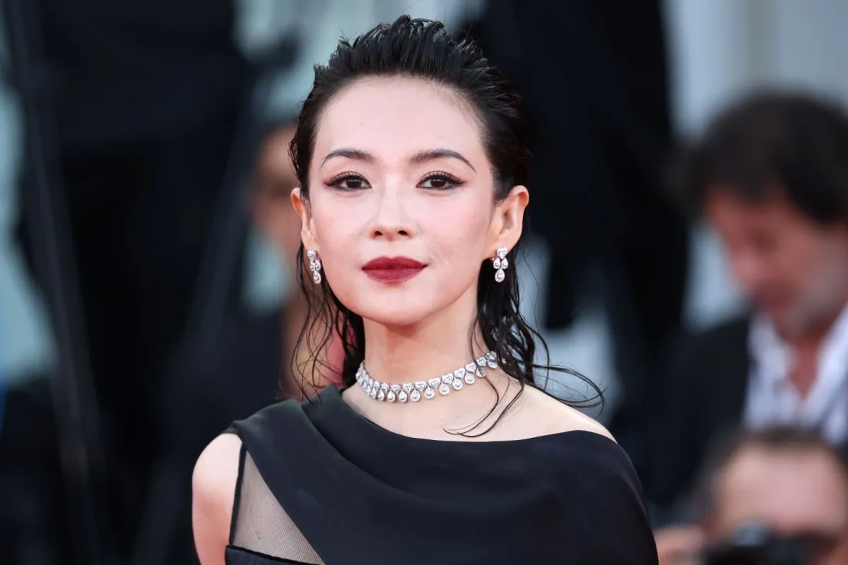 أسرار جمالية وراء الإطلالات المبهرة في مهرجان فينيسيا