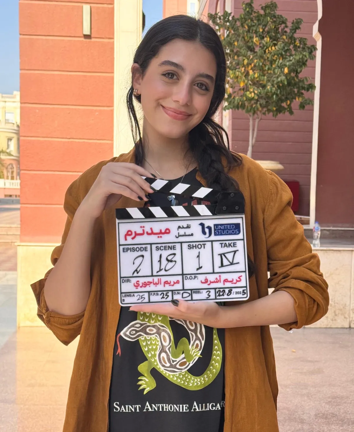 ياسمينا العبد في كواليس ميد ترم - الصورة من المركز الإعلامي للشركة المنتجة