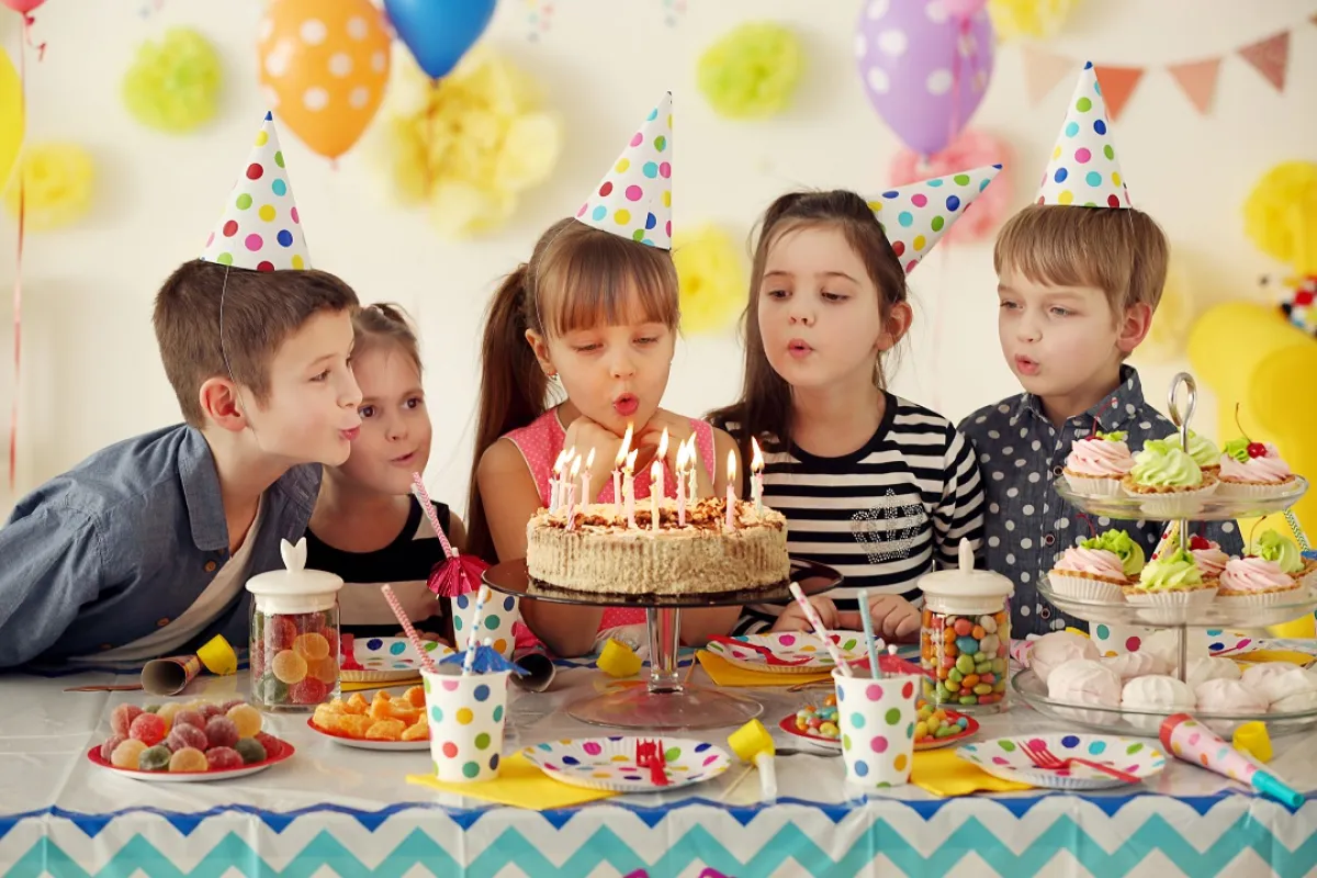 صورة للاحتفال بيوم الميلاد