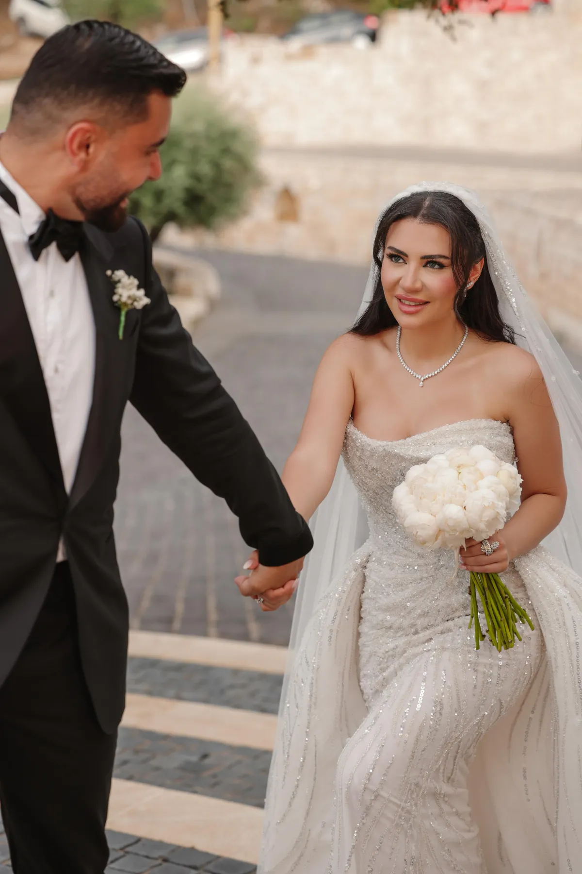 جلسة التصوير الرسمية لحفل زفاف ستار سعد وعروسه هاجر - الصورة من مكتبه الصحفي