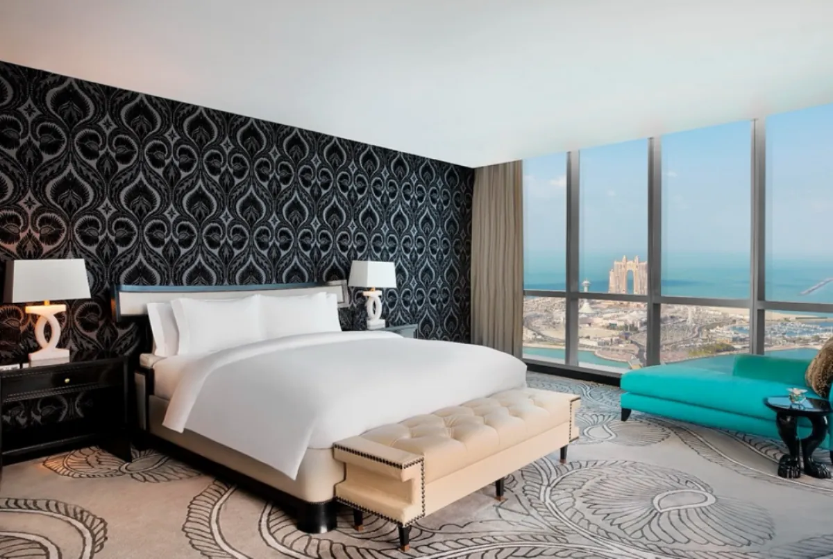 غرفة فخمة في كونراد أبو ظبي أبراج الإتحاد (الصورة من صفحة conradetihadtowers الرسمية على انستغرام)