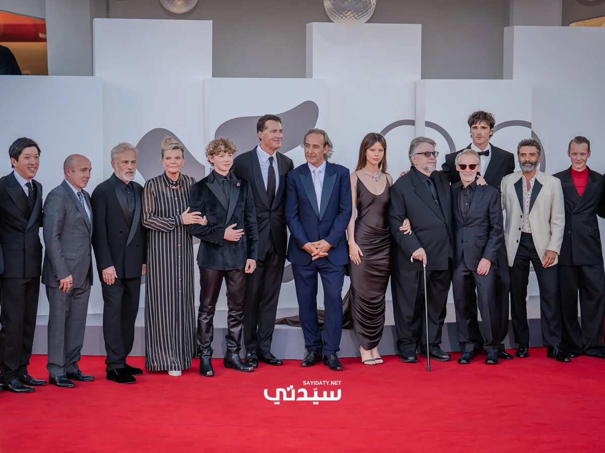 فريق عمل فيلم Frankenstein في مهرجان فينيسيا السينمائي -تصوير يوسف بوهوش خاص لسيدتي