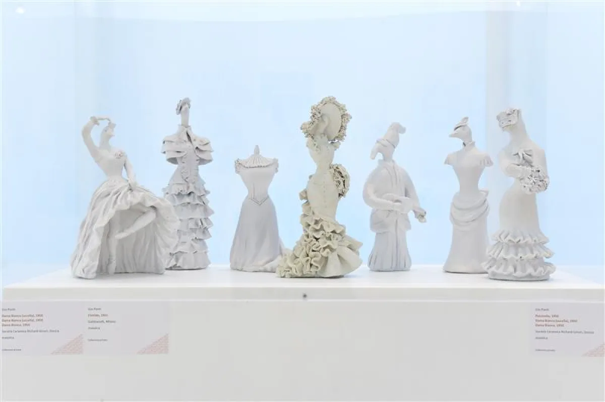 أعمال فنية خزفية لجيو بونتي