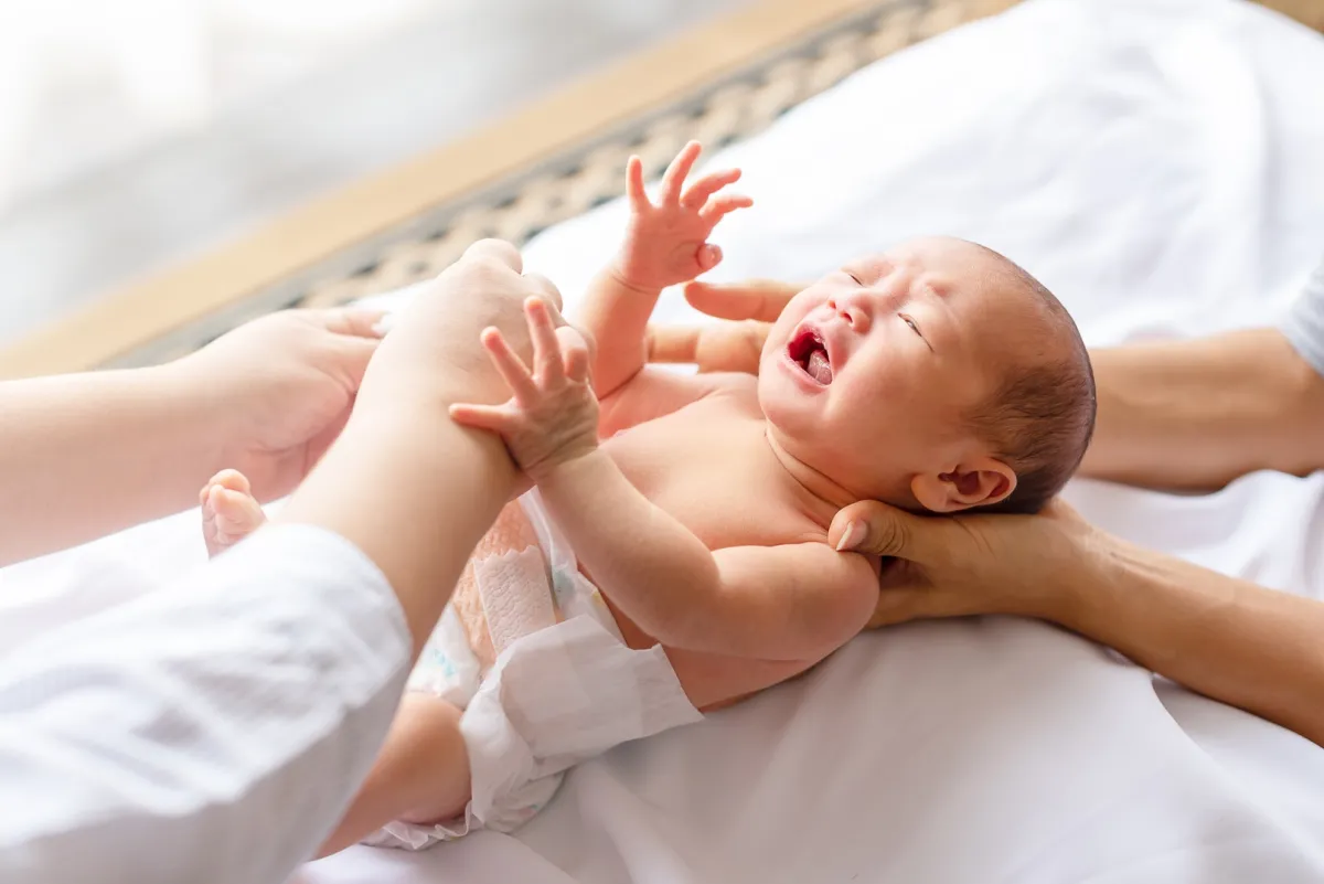 أسباب للإسهال عند الرضع بعد الرضاعة الطبيعية  - مصدر الصورة: AdobeStock by rachaphak