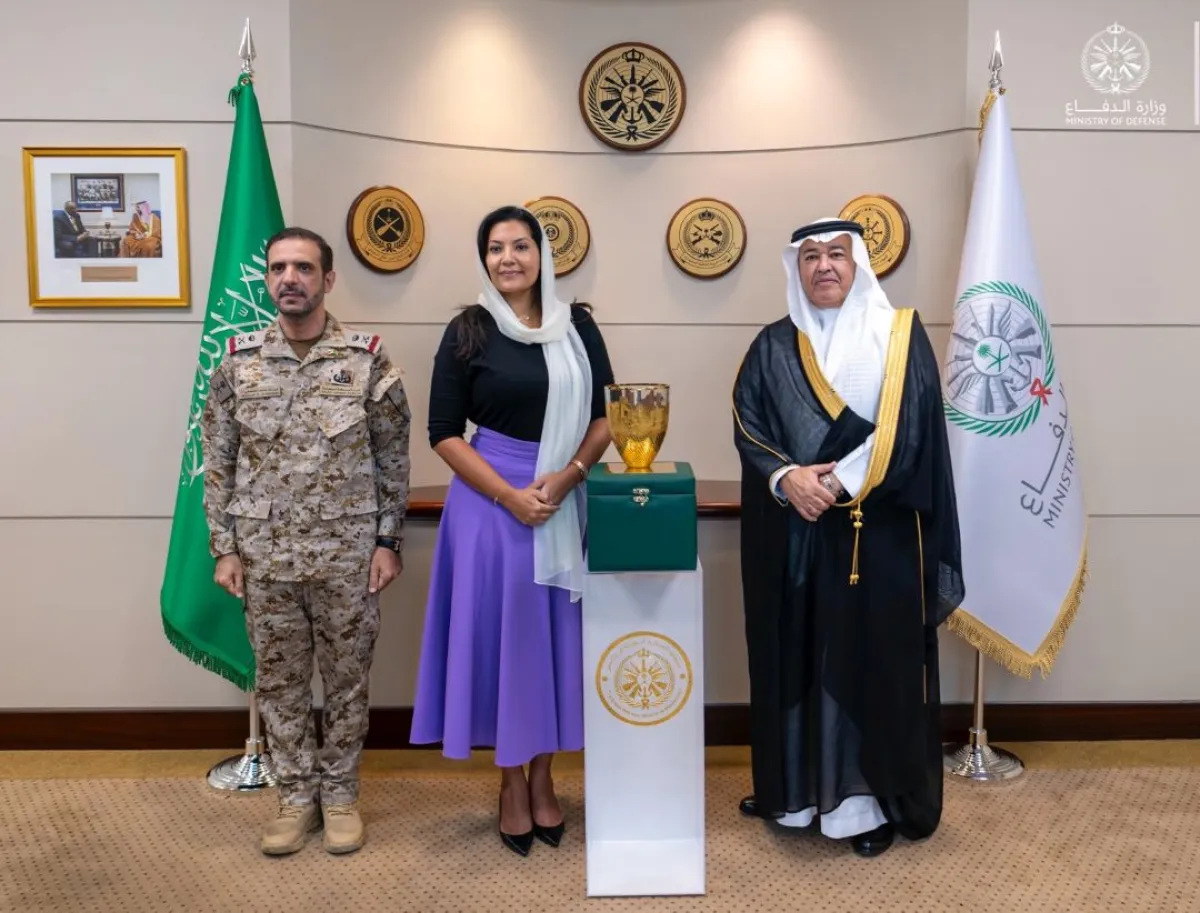 الأميرة ريما بنت بندر بن سلطان بن عبدالعزيز خلال زيارة الملحقية العسكرية السعودية في واشنطن - الصورة من موقع وزارة الدفاع السعودية