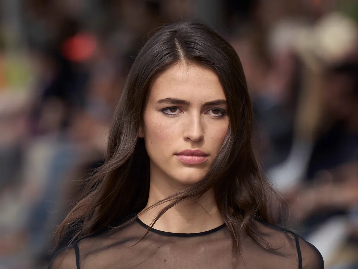 زيت جوز الهند للشعر التالف