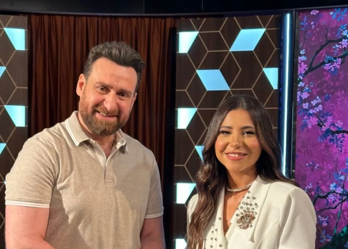 نضال الشافعي من كواليس البرنامج - الصورة من المركز الصحفي