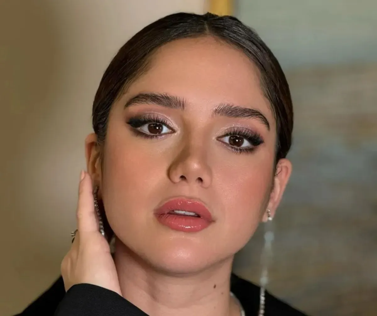 رنا رئيس- الصورة عبر حسابها بالفيسبوك