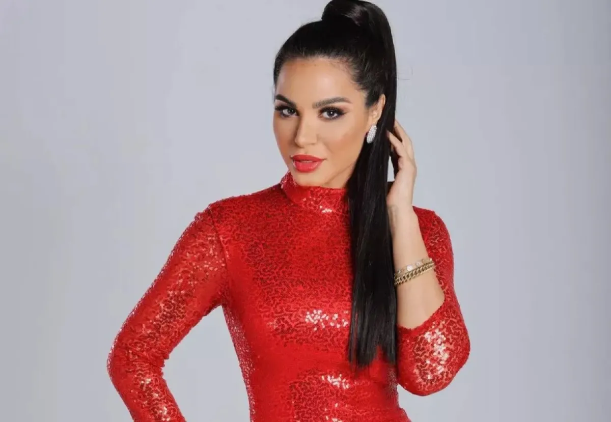 نسرين أمين - الصورة من حسابها على الفيسبوك