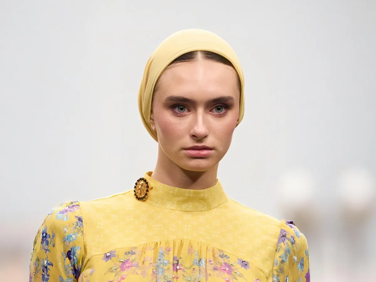 موضة أحمر الخدود