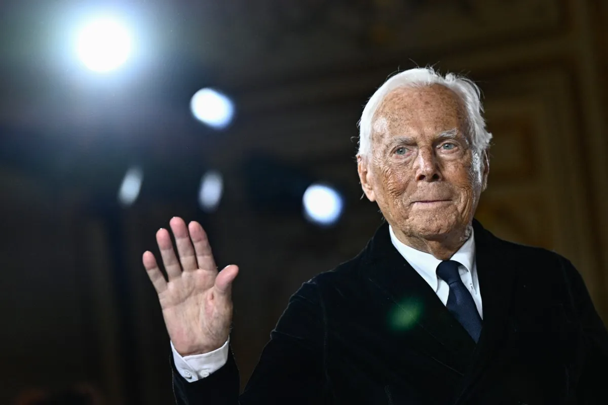 جورجيو أرماني Giorgio Armani- مصدر الصورة JULIEN DE ROSA / AFP