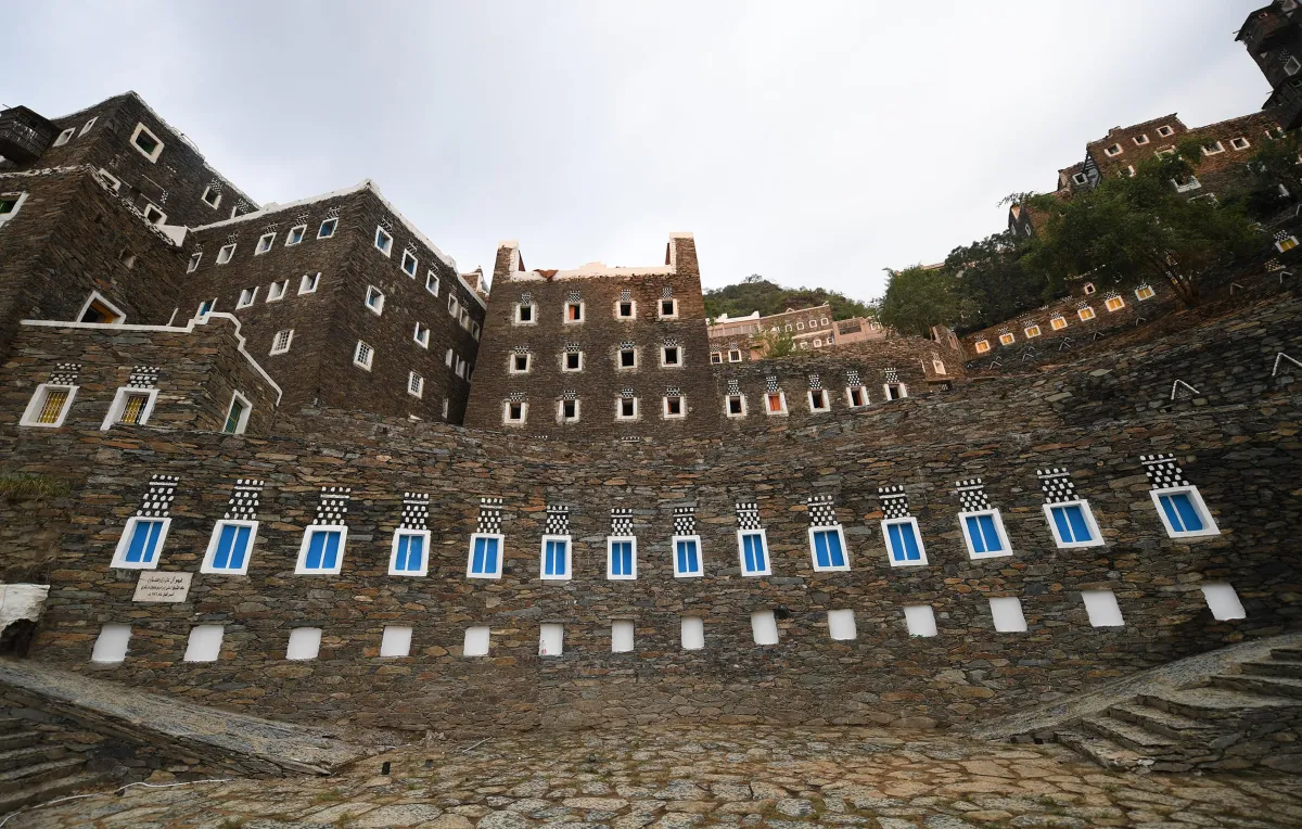 قرية رجال ألمع التراثية بمنطقة عسير. الصورة من منصة الصورة السعودية