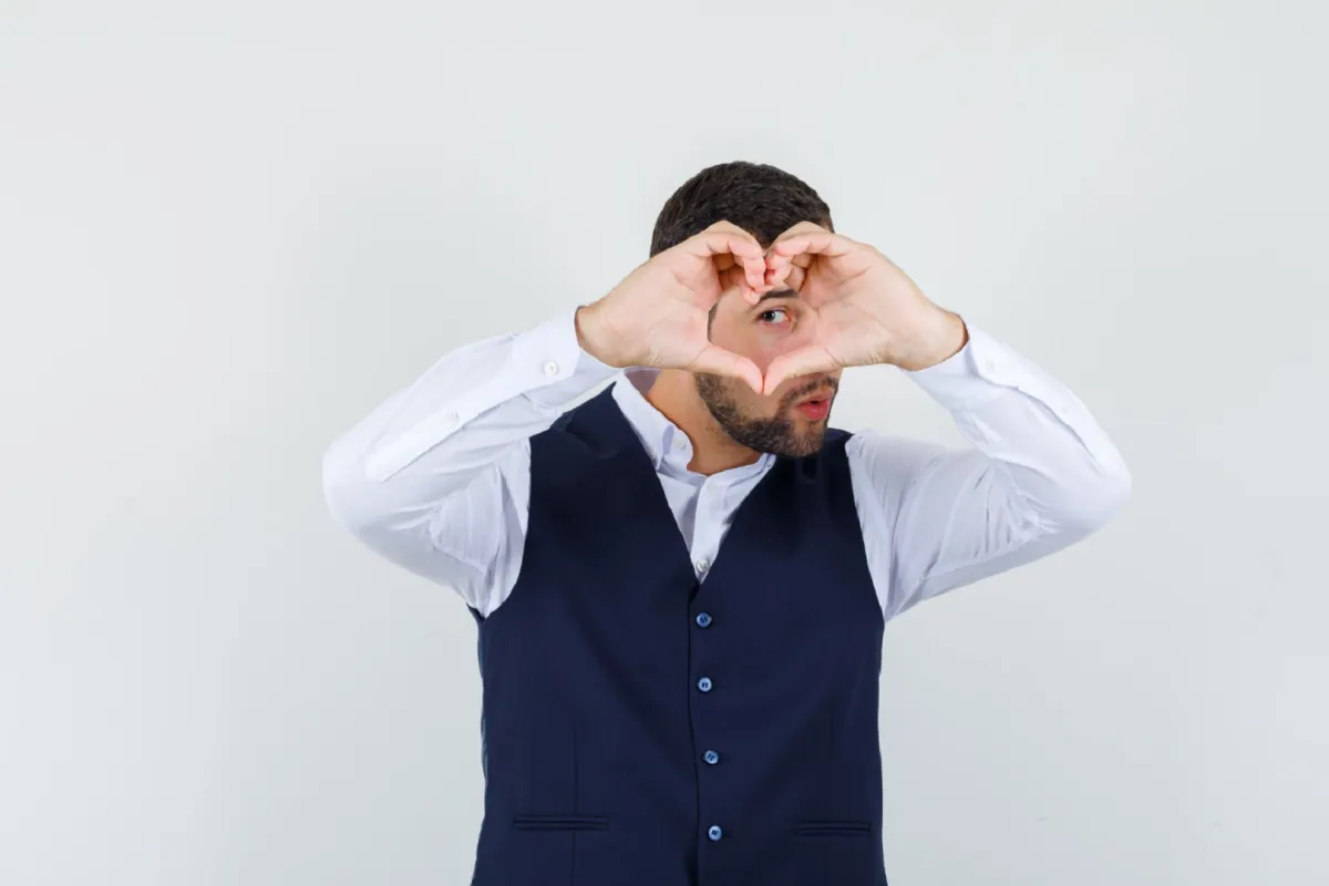 اكتشفي مفاتيح قلب رجل برج الميزان