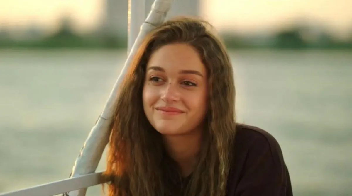 نور إيهاب من أحد مشاهد حكاية نور مكسور - الصورة من المركز الإعلامي للمسلسل 