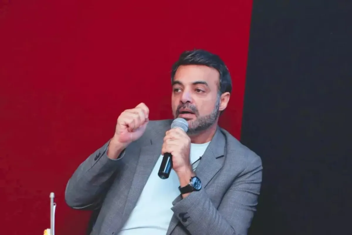 عمرو محمود ياسين- الصورة من صفحته على فيسبوك