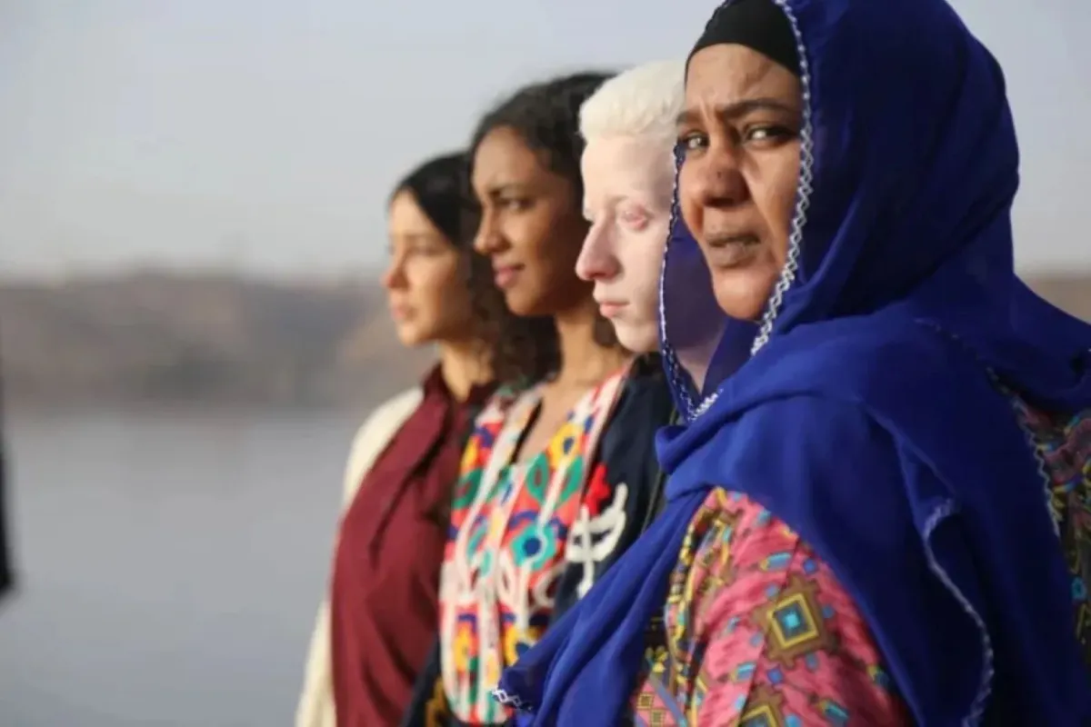 الفنانة السودانية إسلام مبارك في فيلم "ضي"- الصورة من المركز الإعلامي للفنانة