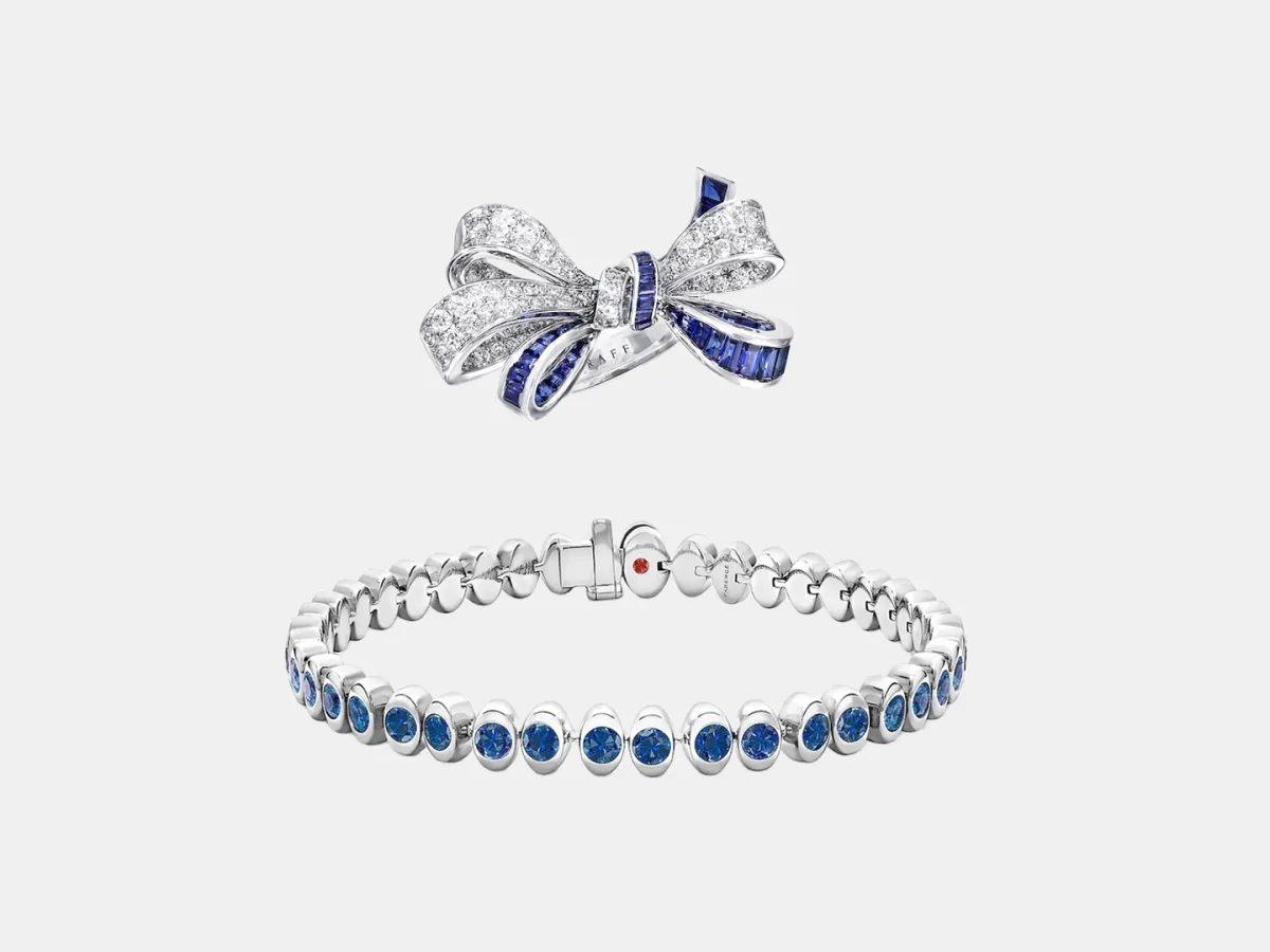 مجوهرات الياقوت الأزرق