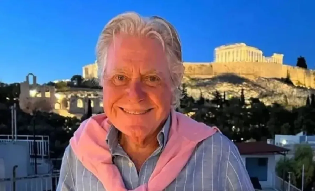 حسين فهمي- الصورة من حسابه الرسمي على إنستغرام