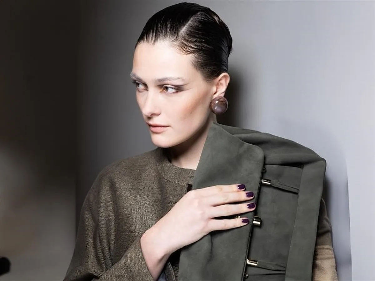 حيل بسيطة لجعل طلاء الأظافر يدوم أطول 