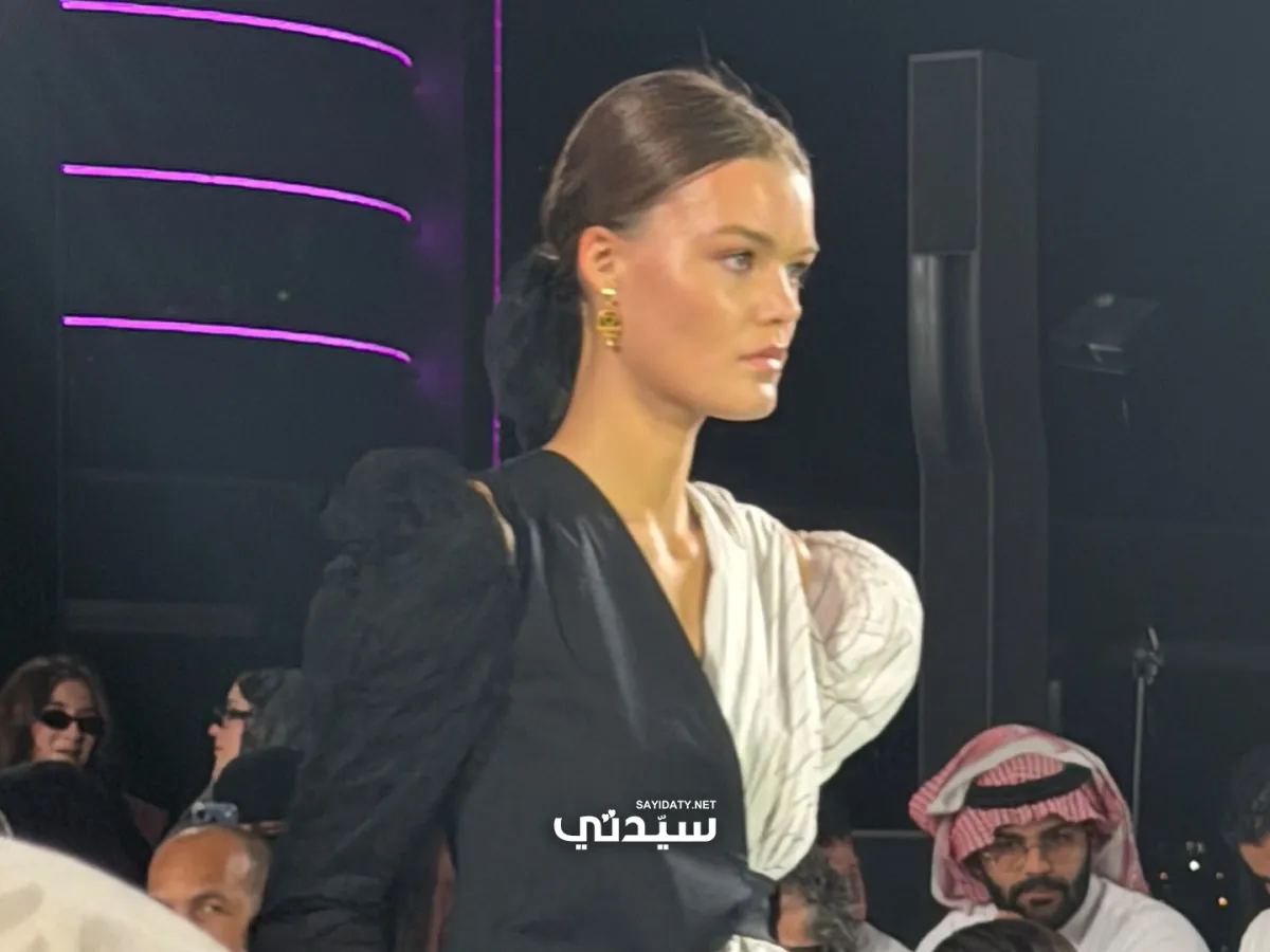 من عرض ريم الكنهل في أسبوع الأزياء في الرياض 2025- تصوير خاص سيدتي