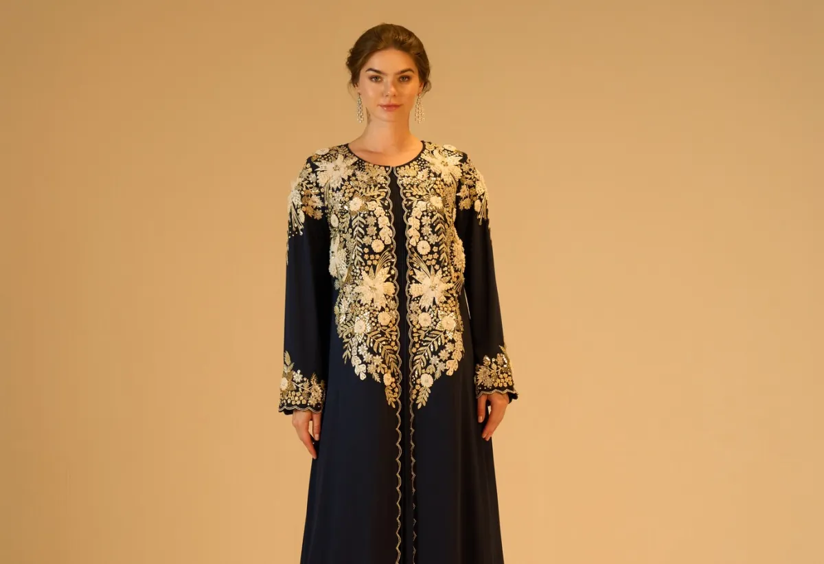 تصميم من دار شايرا Shaira – الصورة من العلاقات العامة للعلامة