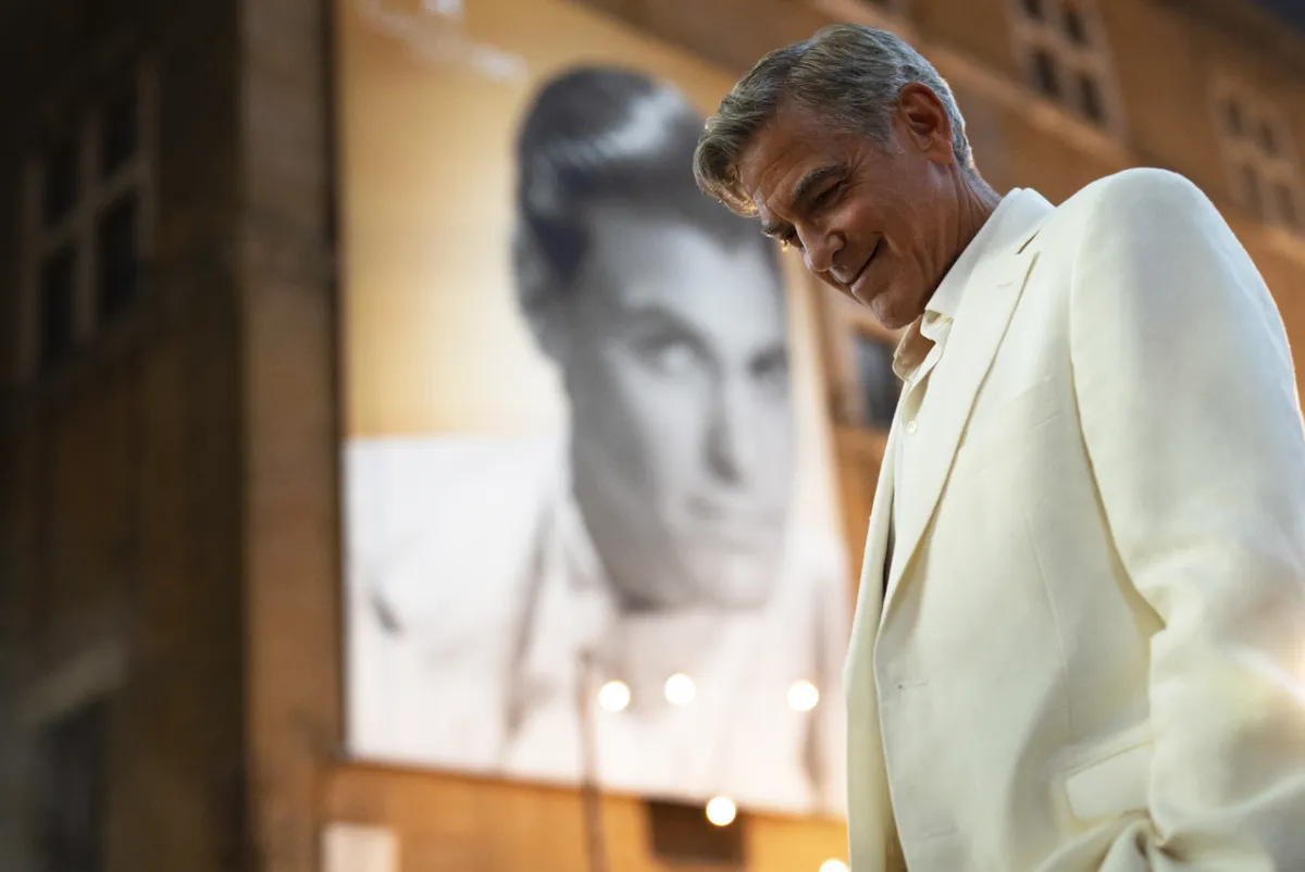 فيلم Jay Kelly - الصورة من المكتب الإعلامي لشبكة نتفليكس (Peter Mountain/Netflix)