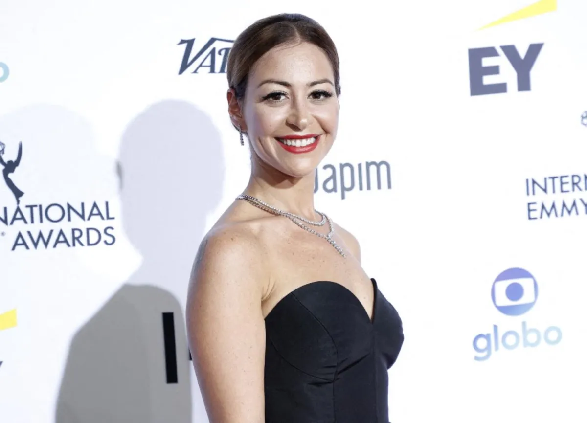 منة شلبي Menna Shalabi في حفل توزيع جوائز إيمي 2021. مصدر الصورة: Arturo Holmes/Getty Images/AFP