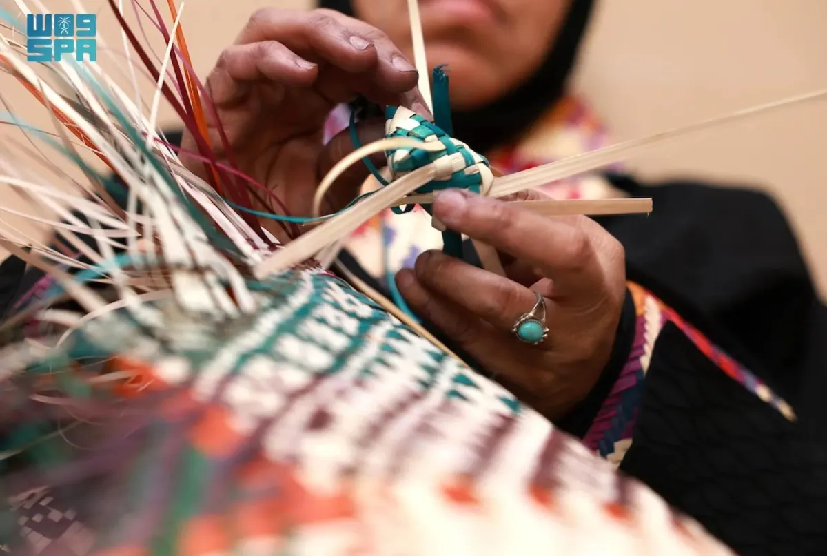 الخوص أقدم المهن في السعودية. مصدر الصورة (وكالة الأنباء السعودية _واس_)