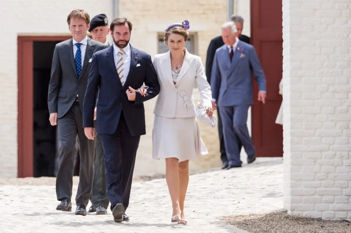 الدوق الأكبر غيوم والدوقة الكبرى ستيفاني (Hereditary Grand Duke Guillaume and Hereditary Grand Duchess Stephanie). مصدر الصورة: GEERT VANDEN WIJNGAERT / POOL / AFP