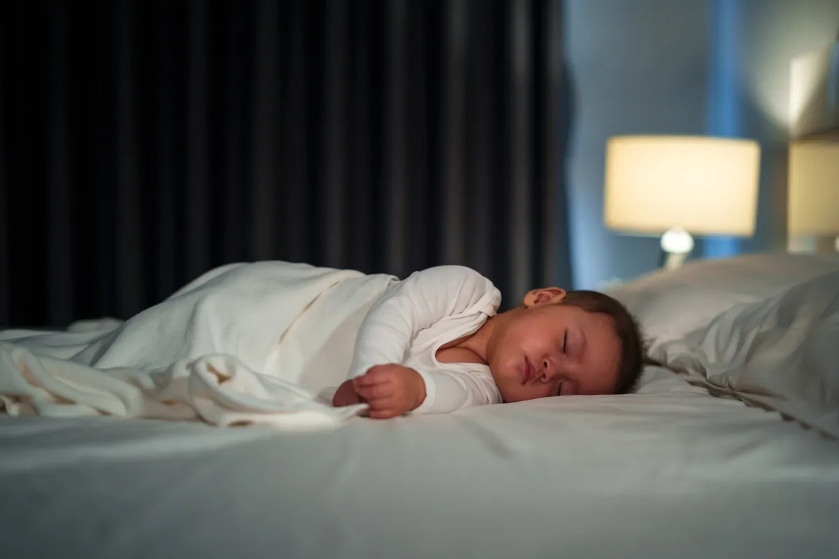 صورة لطفل رضيع نائم