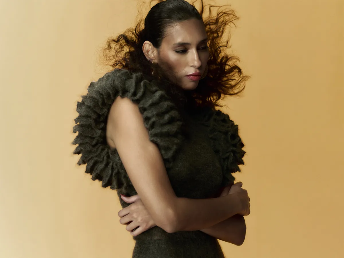 إطلالة كاملة من ألايا Alaïa