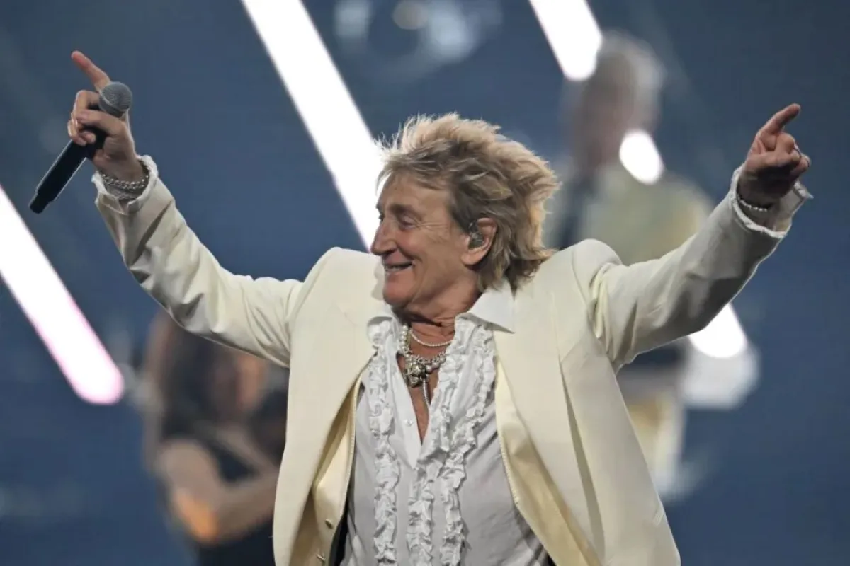 رود ستيوارت في فندق فونتينبلو في لاس فيغاس، نيفادا (Rod Stewart at the Fontainebleau in Las Vegas, Nevada). مصدر الصورة: Robyn BECK / AFP