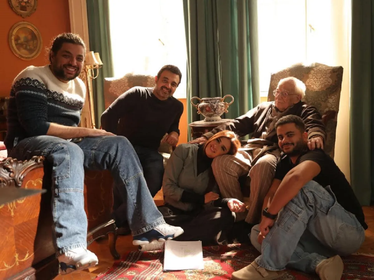 كواليس وتقابل حبيب -الصورة من صفحة ياسمين عبد العزيز على إنستغرام