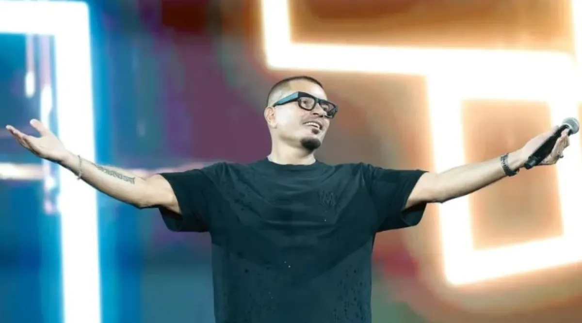 عمرو دياب- الصورة من حسابه على إنستغرام