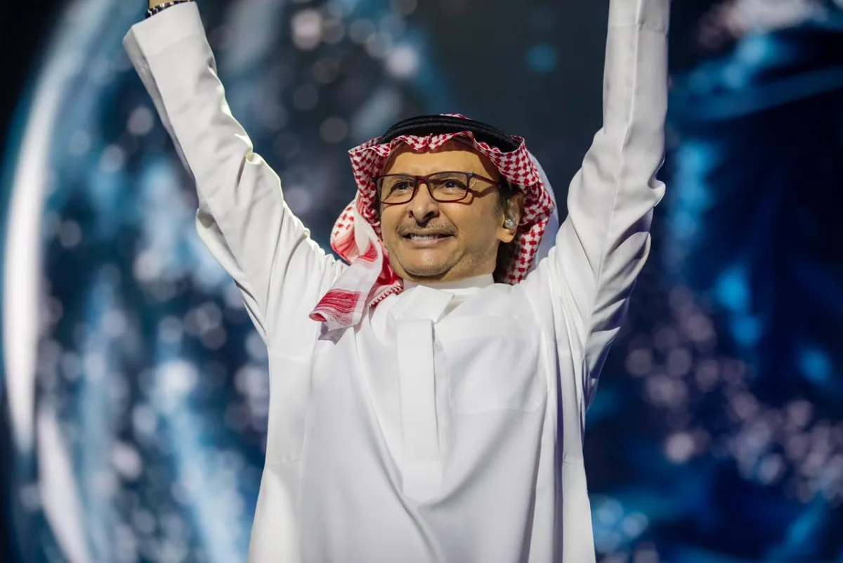 عبد المجيد عبد الله في جولته الخليجية بأبي ظبي- الصورة من المركز الإعلامي للفنان