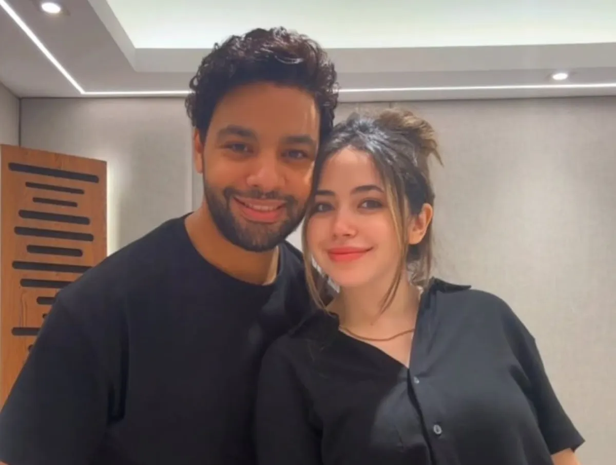 أحمد جمال وفرح الموجي- الصورة من حسابه على إنستغرام