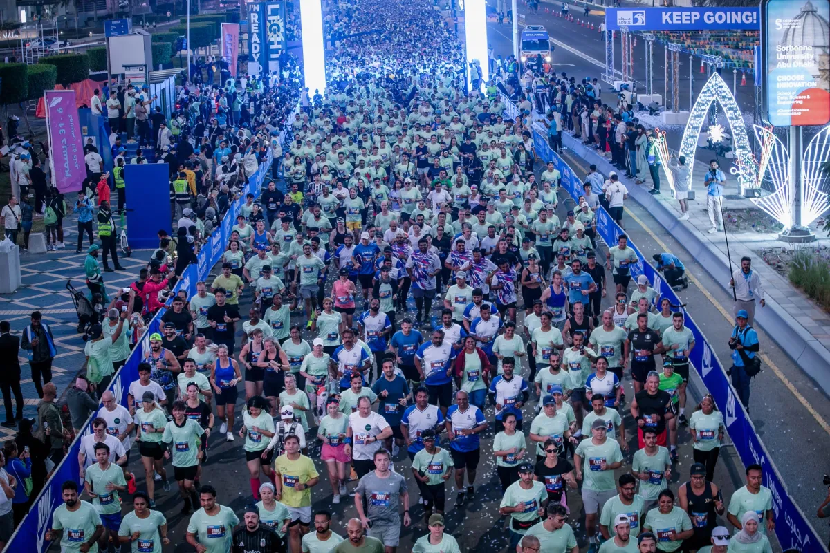 ماراثون أدنوك أبوظبي 2024 . الصورة من وكالة الأنباء الإماراتية "وام"