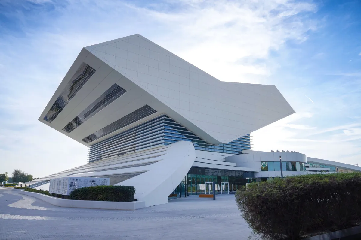 مكتبة محمد بن راشد. الصورة من مكتب دبي الإعلامي