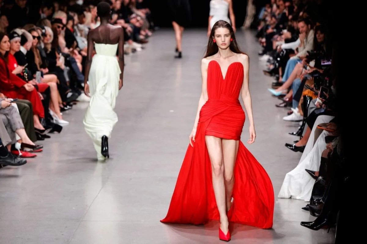 ستيلا مكارتني Stella Mccartney (مصدر الصورة GEOFFROY VAN DER HASSELT/AFP)