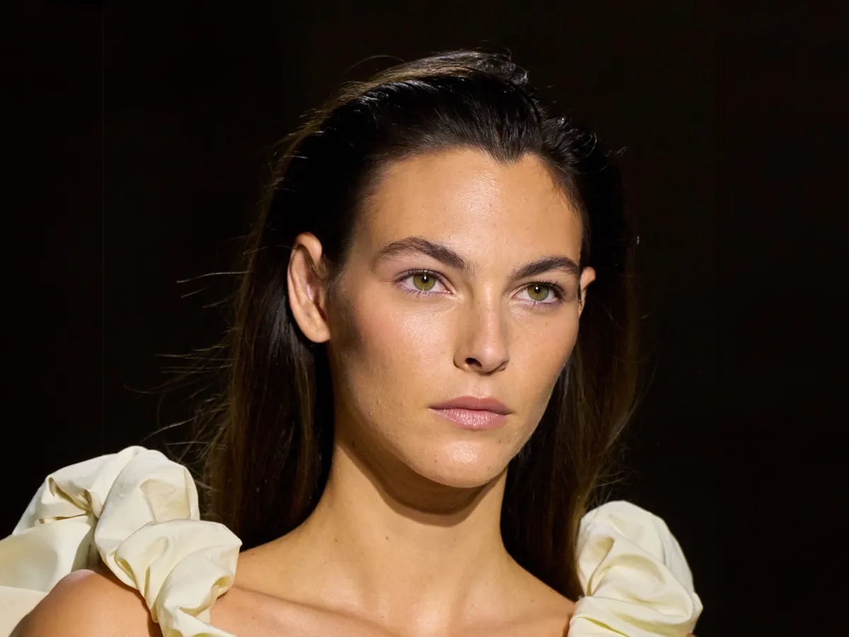 نصائح وحيل مجربة لشعر لامع وصحي