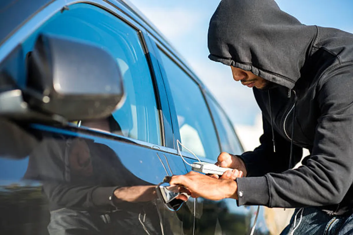 تفسير حلم سرقة سيارتي في المنام 