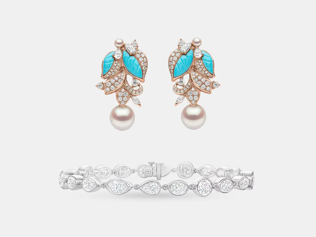 مجوهرات بقطع الإجاصة