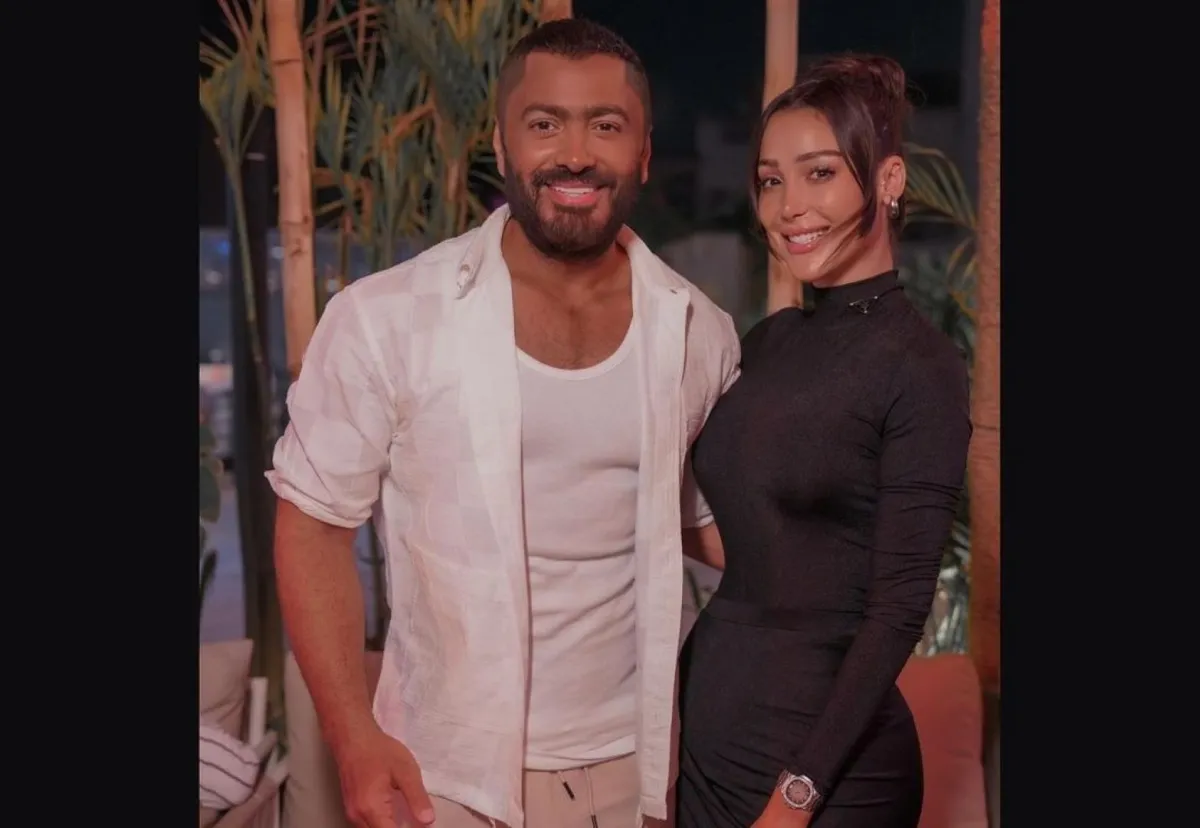 تامر حسني مع طليقته بسمة بوسيل - الصورة من حسابه على إنستغرام