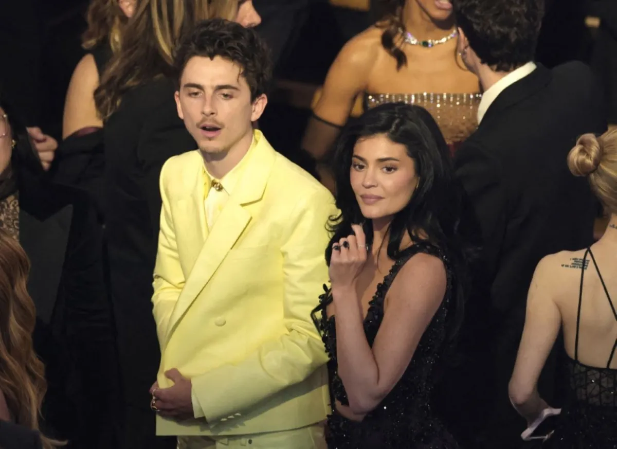 كايلي جينر وتيموثي شالاميه في حفل توزيع جوائز أوسكار 2025 (Timothée Chalamet and Kylie Jenner). مصدر الصورة: Kevin Winter/Getty Images/AFP