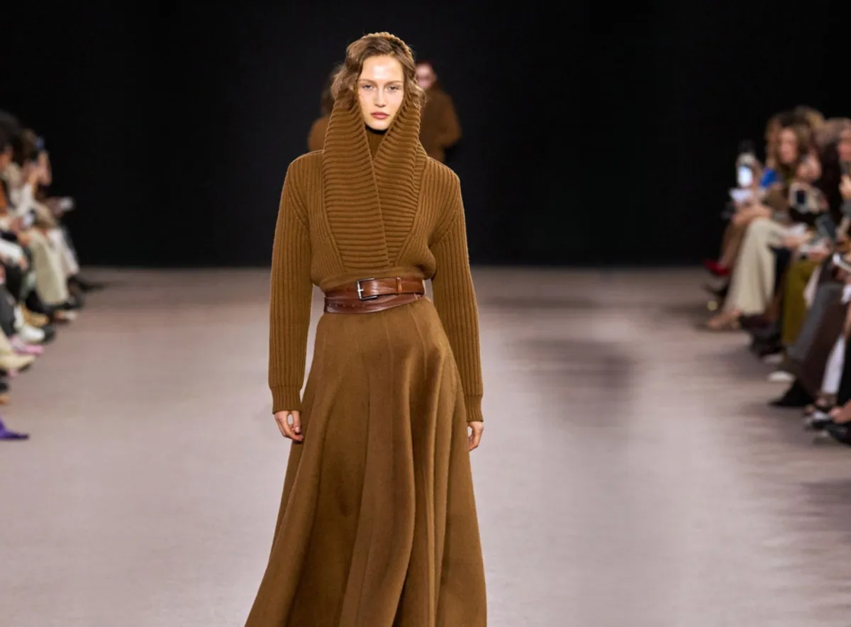 تنورة من ماكس مارا Max Mara -الصورة من Launchmetrics/Spotlight ©