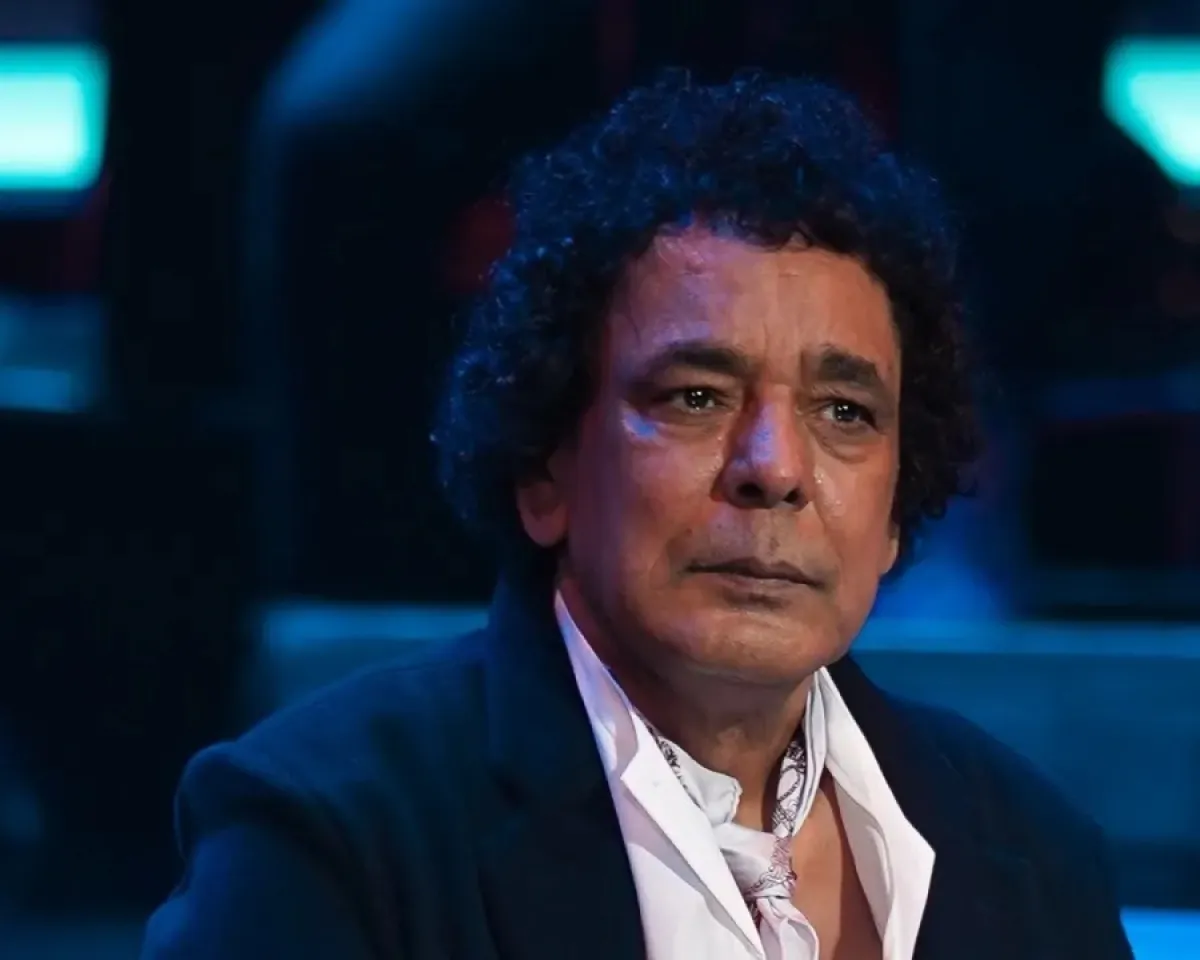 محمد منير - الصورة من صفحته الرسمية على الفيسبوك