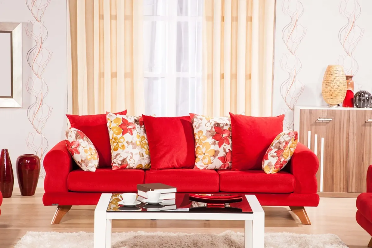 طرق دمج الألوان الجرئية في الديكور الداخلي